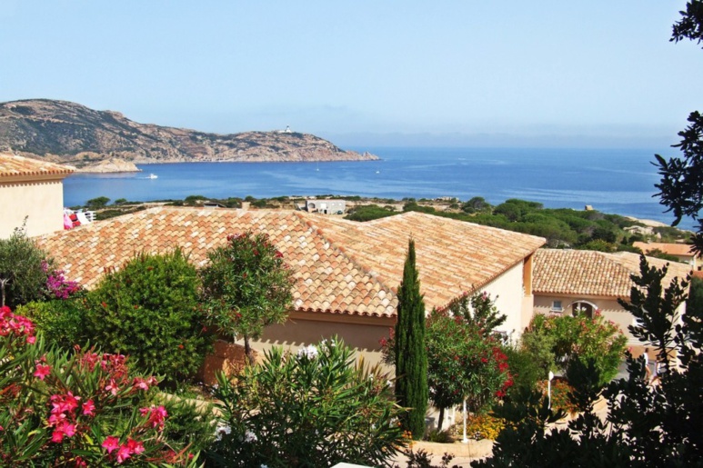 Vivre en Corse et devenir propriétaire : pourquoi pas ?