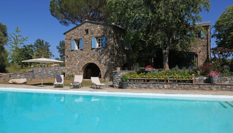 Conseils pour choisir son assurance habitation en Corse