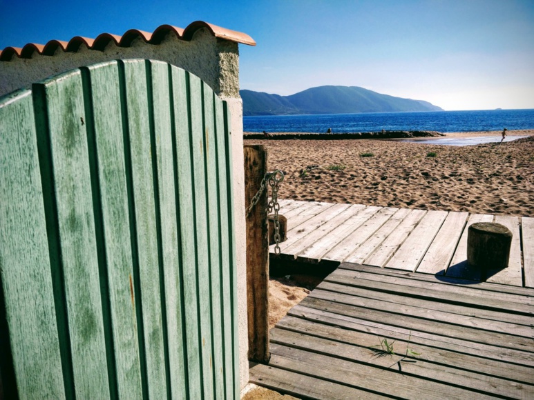 Accès à la plage de Lava Accès à la plage de Lava
