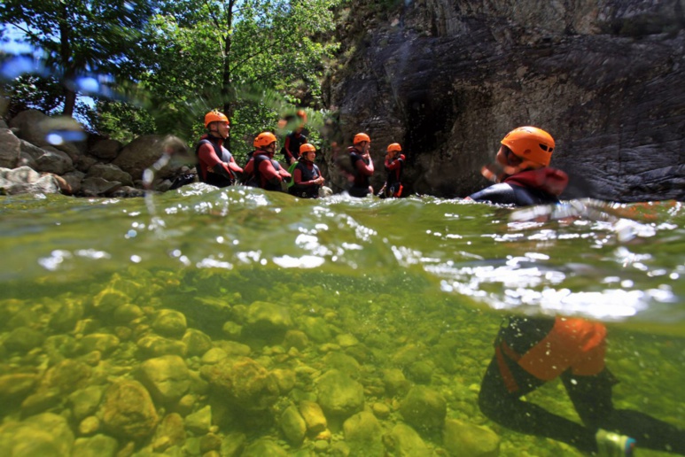 Equipement pour canyoning en Corse