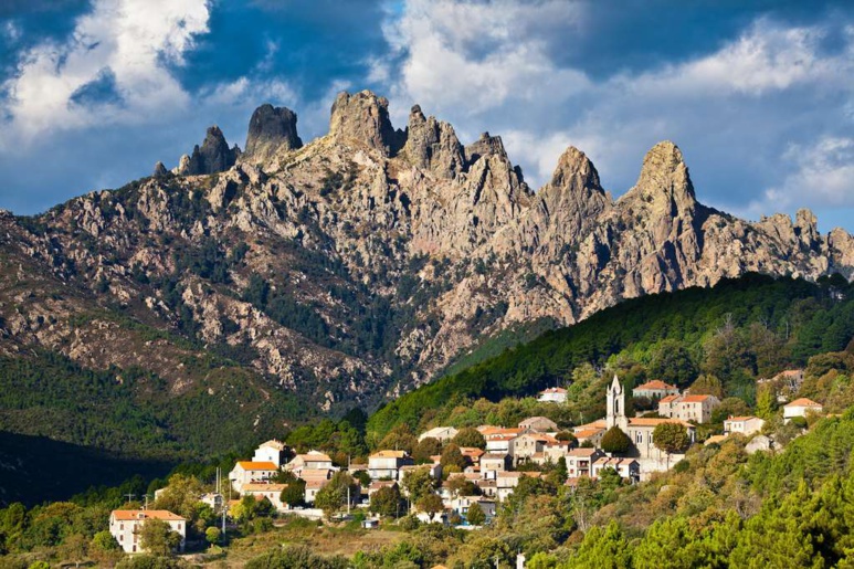 Zonza et les Aiguilles de Bavella