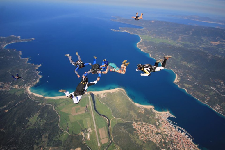 5 bons plans pour s'envoyer en l'air en Corse