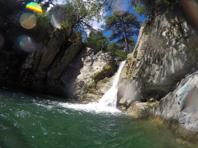 On a testé pour vous : le canyoning du Verghellu avec Couleur Corse