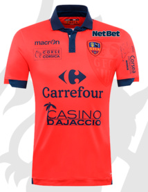 Pour les fous de foot corse.