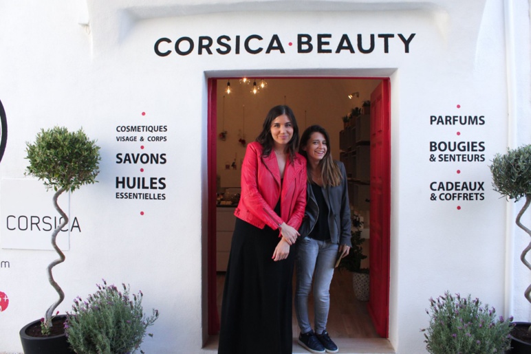 Sublimée à Noël par....Corsica Beauty Sublimée à Noël par....Corsica Beauty