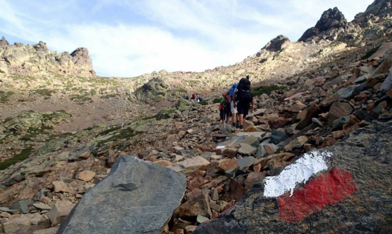 Le GR 20 avec Couleur Corse Le GR 20 avec Couleur Corse