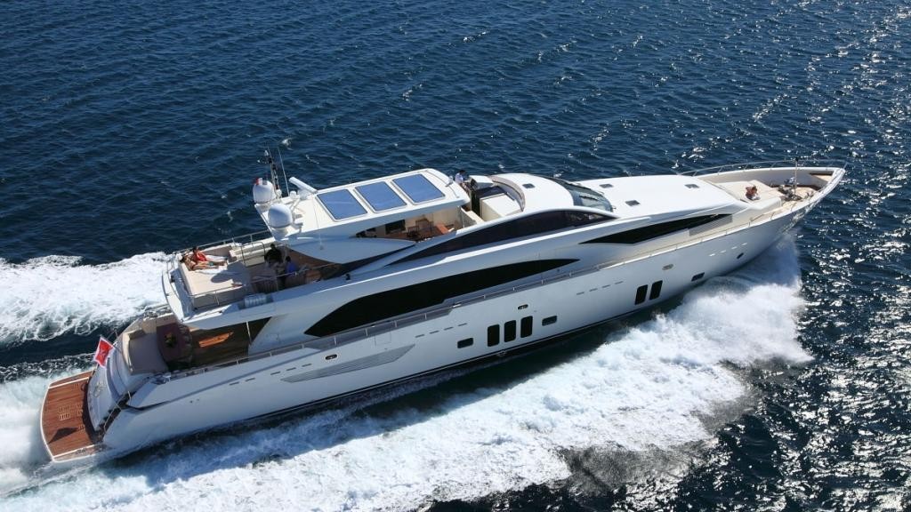 Location de yacht en Corse - photo Santarelli