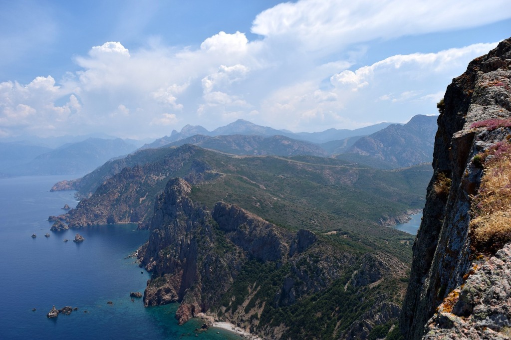 L’Île de Beauté, version insolite