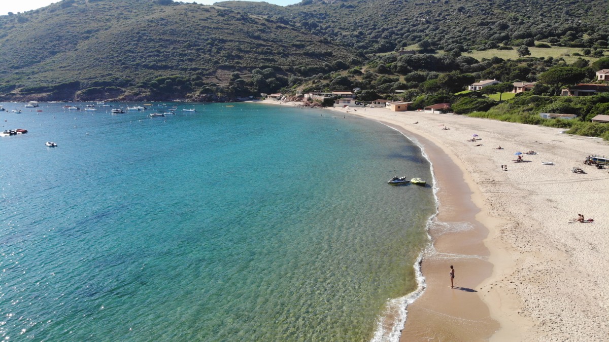 La plage du Golfe de Lava