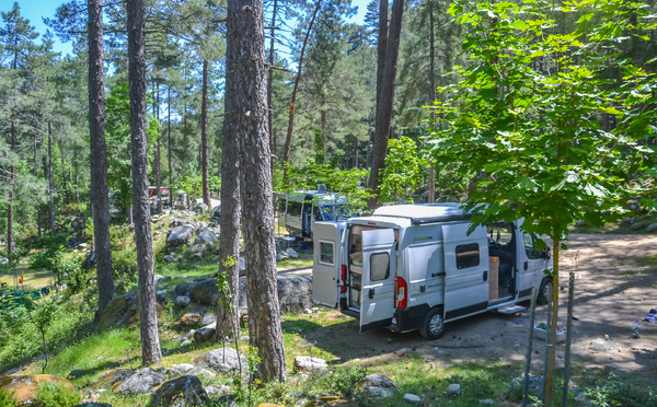 Camping-car en Corse : le bon véhicule ouvre d'autres portes